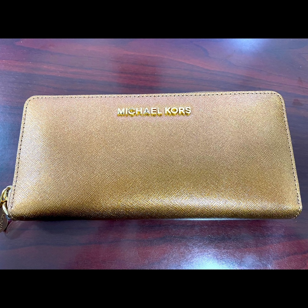 Michael Kors wallet